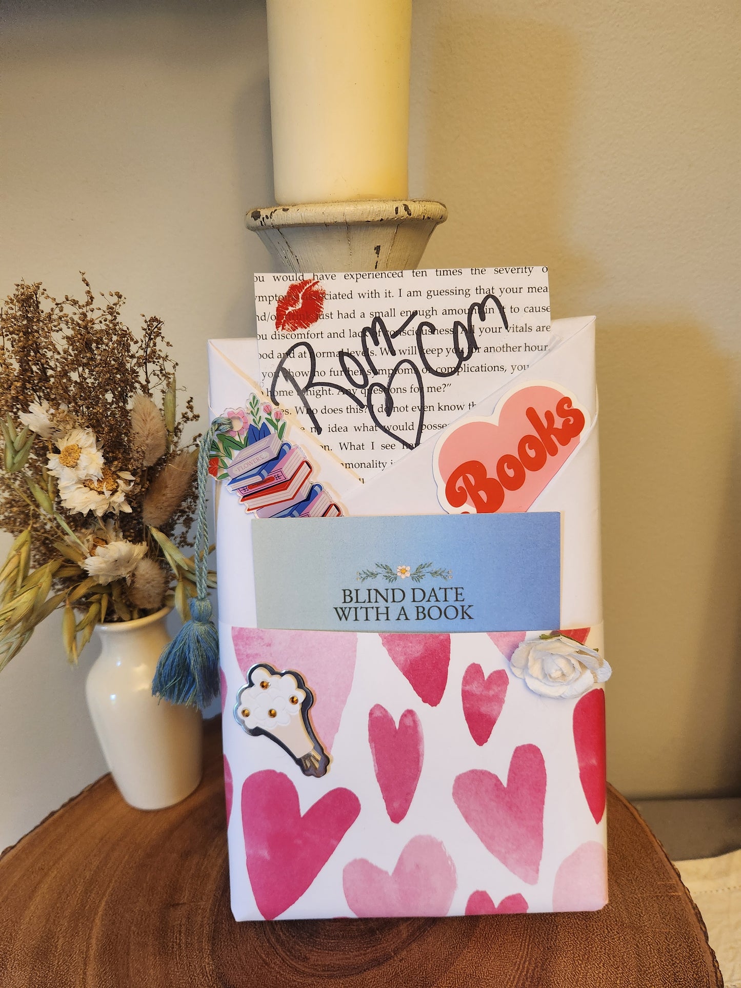Blind Date with a Book (Paperback)